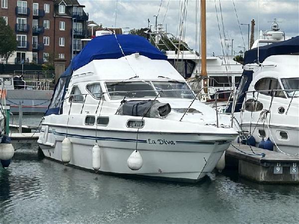 Sealine  320 Statesman For Sale From Seakers Yacht Brokers