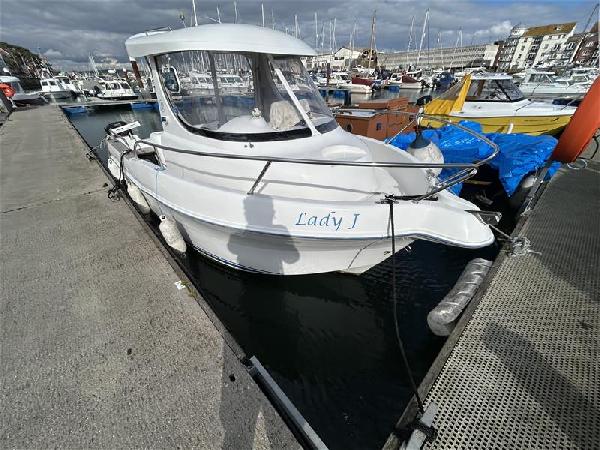 Quicksilver 630 For Sale From Seakers Yacht Brokers