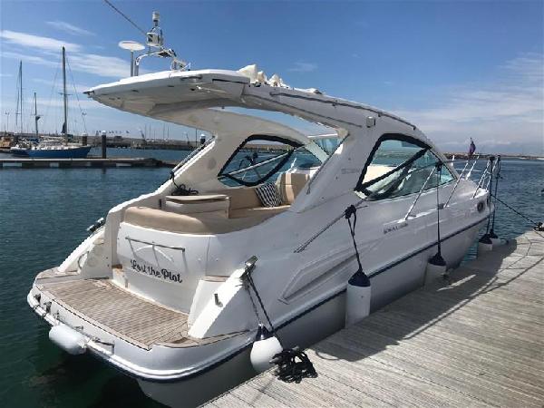 Sealine SC29 For Sale From Seakers Yacht Brokers