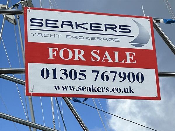 Princess  435 For Sale From Seakers Yacht Brokers